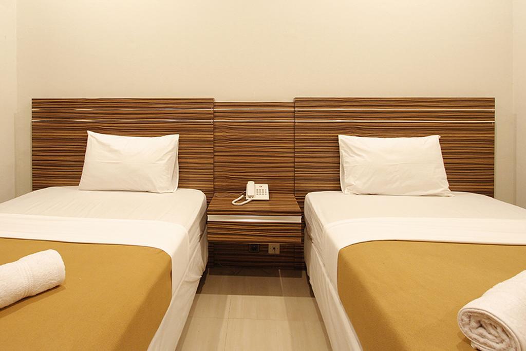 Palapa Hotel Mataram Eksteriør billede