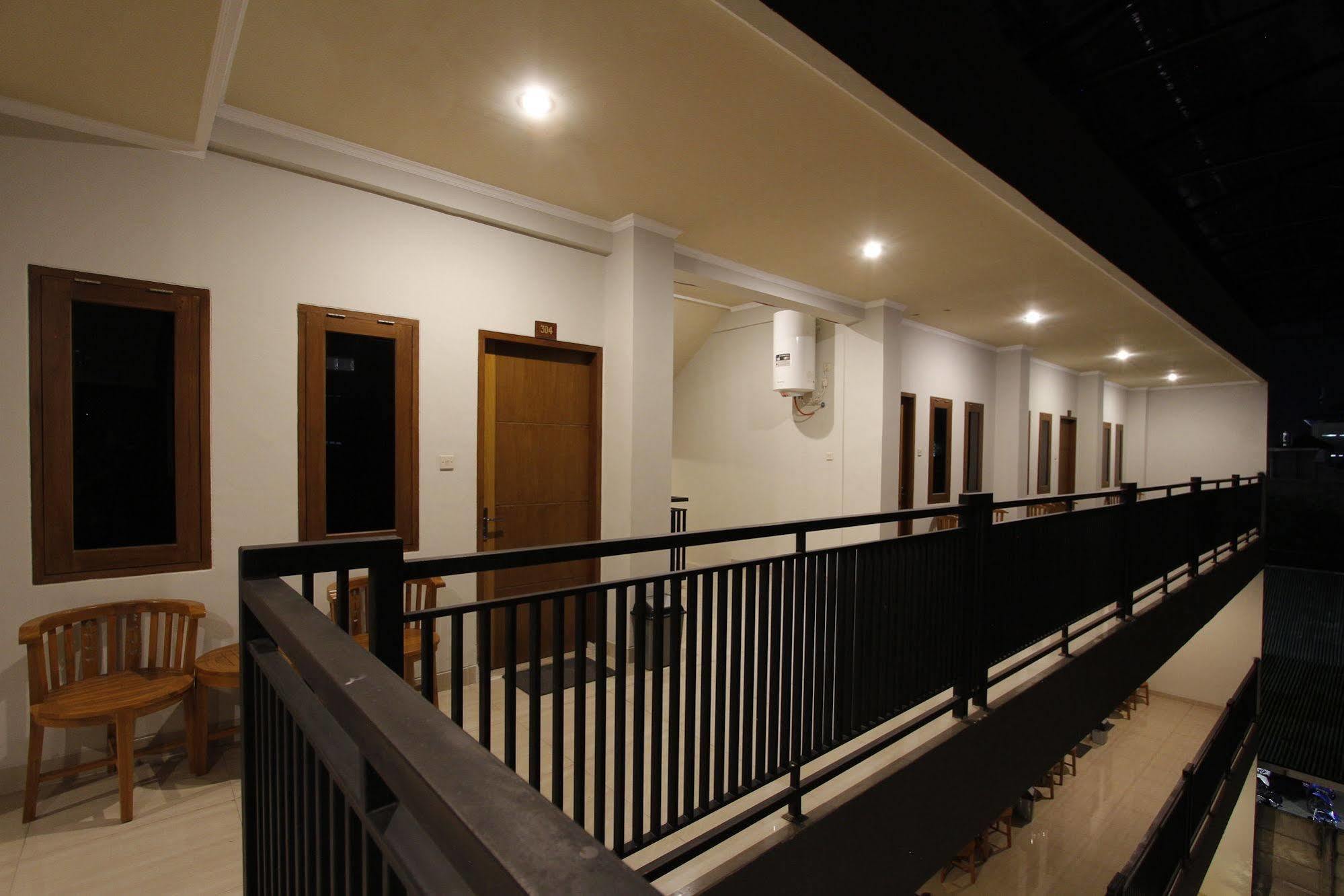 Palapa Hotel Mataram Eksteriør billede